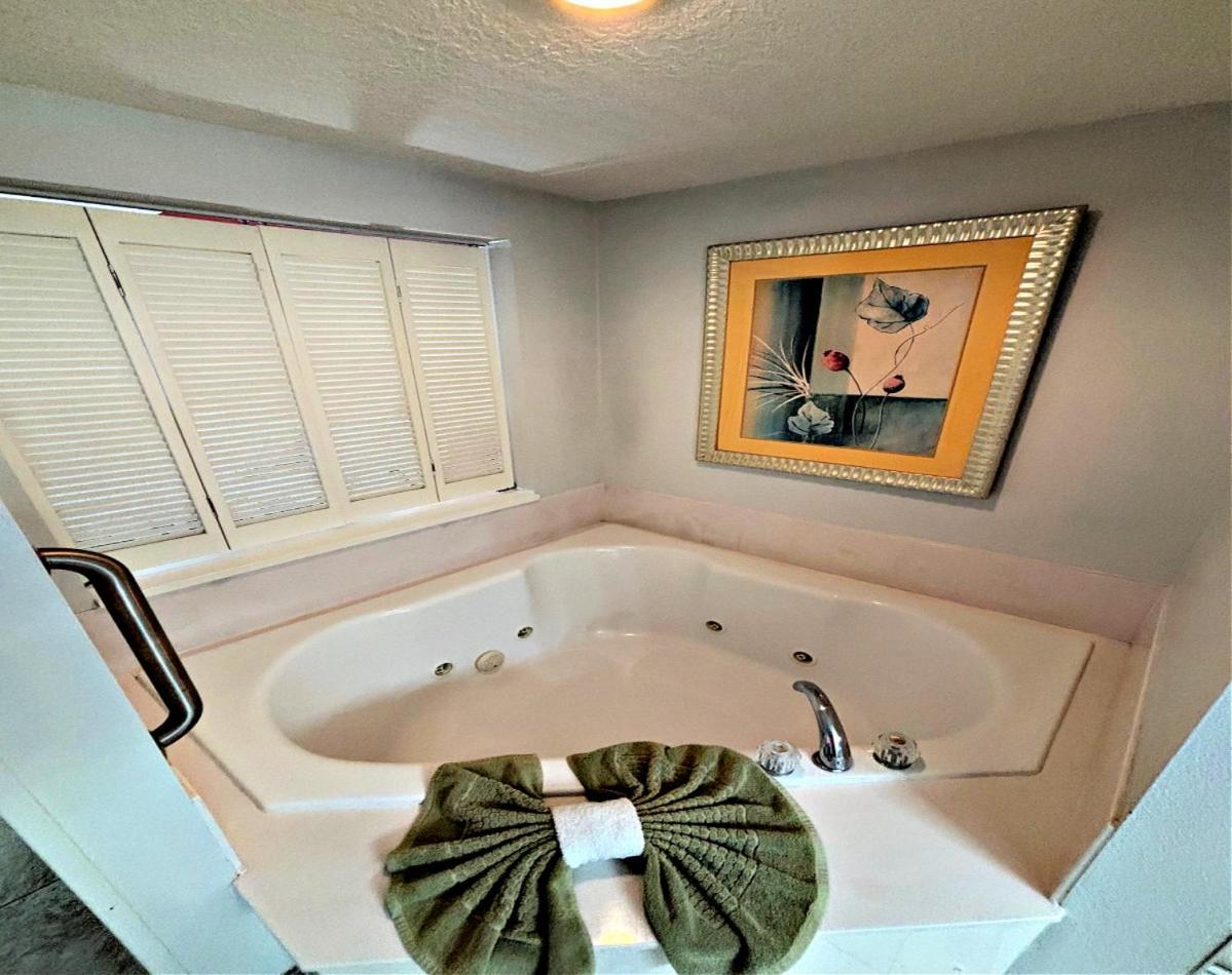 2 Bedroom Direct Oceanfront Wyndham Ocean Walk Daytona Beach 2226-0 Extérieur photo
